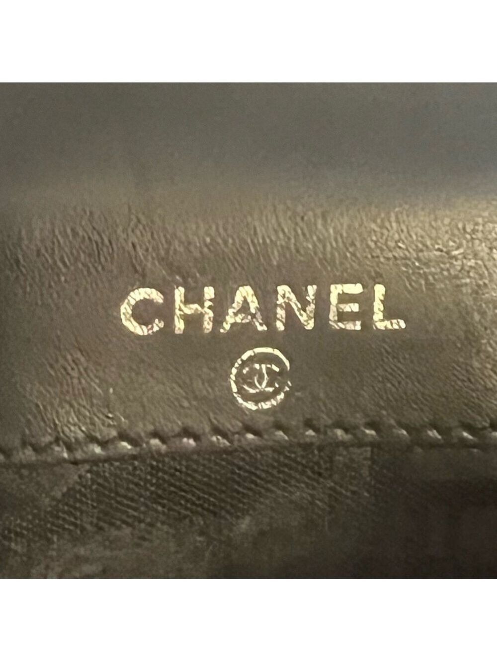 ❤️CHANEL PRECIOUS SYMBOLS ICON LUCKY COMPACT WALLET - Picture 13 of 16